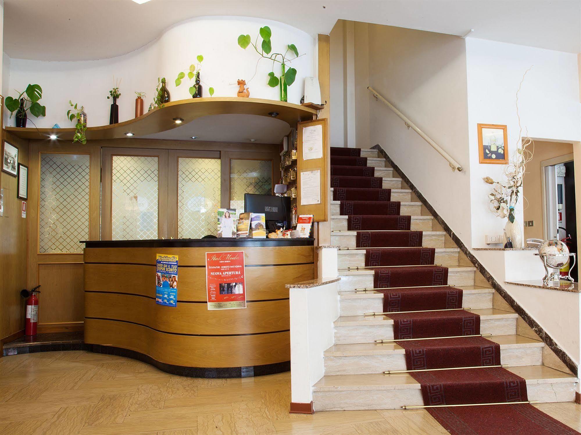 Hotel Bamby Rimini Luaran gambar