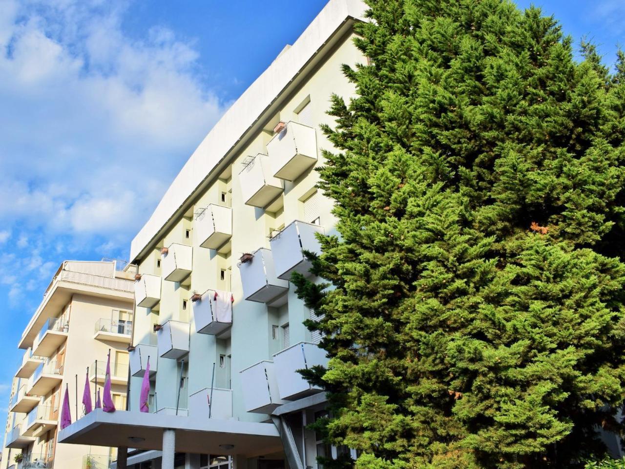 Hotel Bamby Rimini Luaran gambar