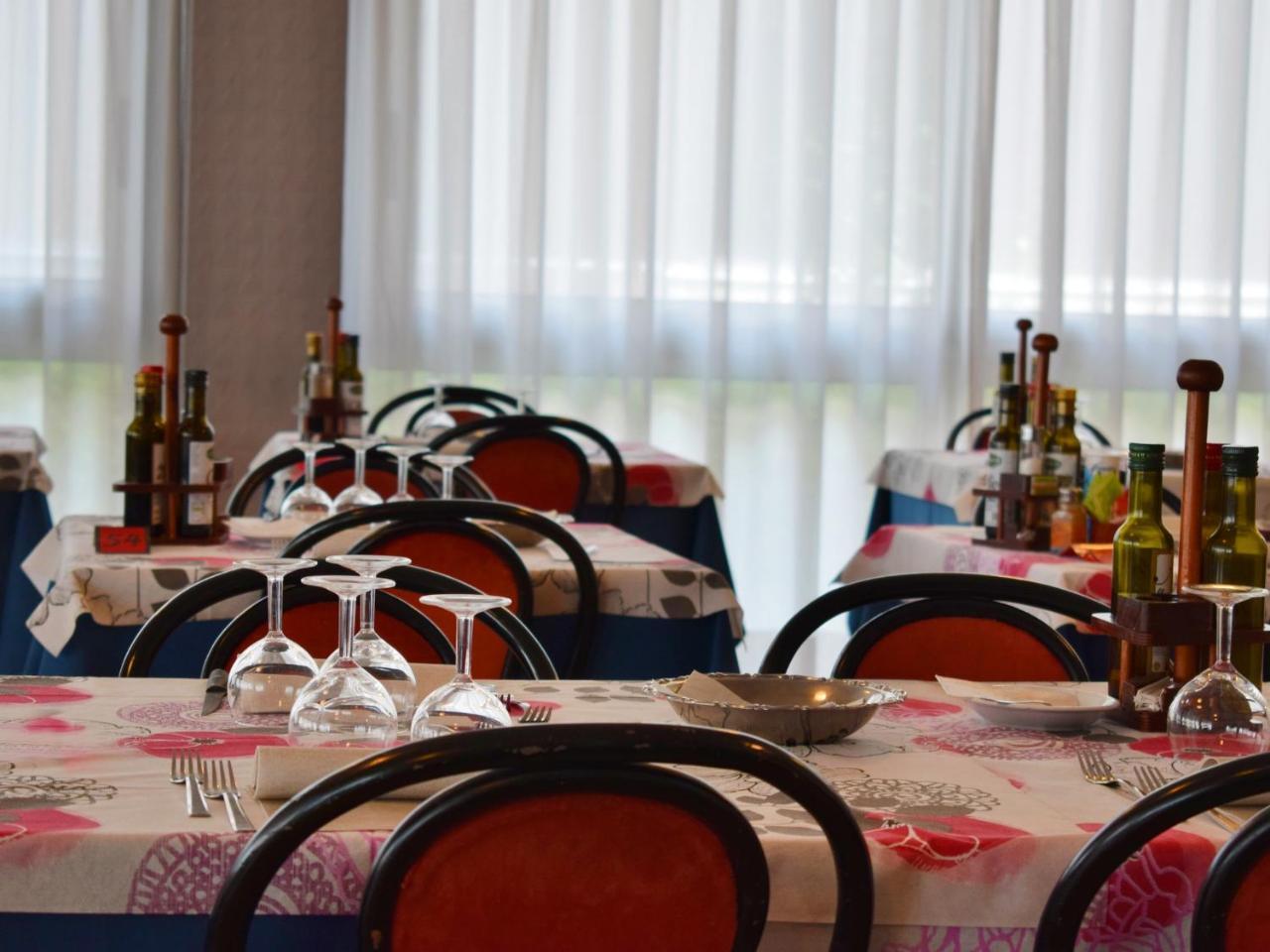 Hotel Bamby Rimini Luaran gambar